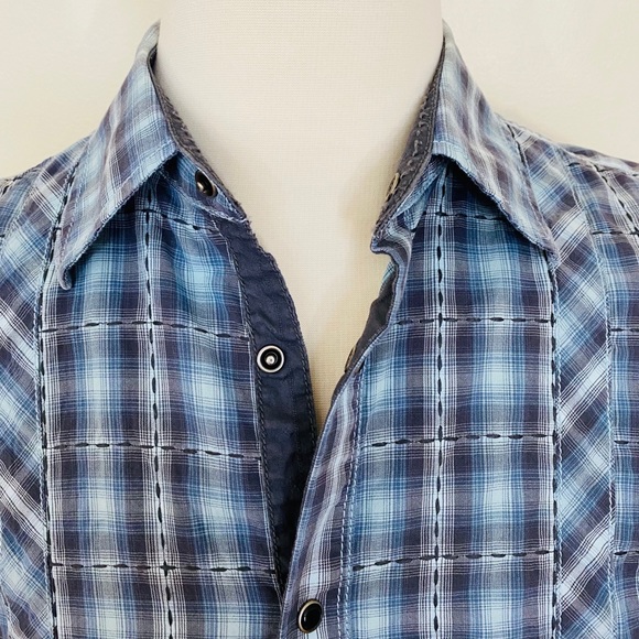 Transcript Snap Button Men’s Short Sleeve Shirt - Picture 3 of 4